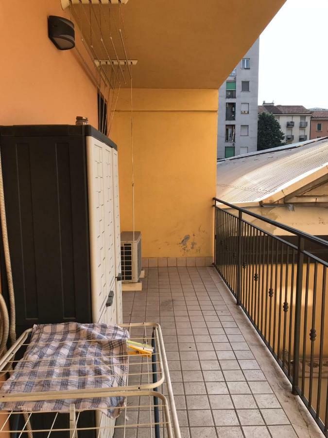 Corsica Huge Terrace Flats Apartman Milánó Kültér fotó